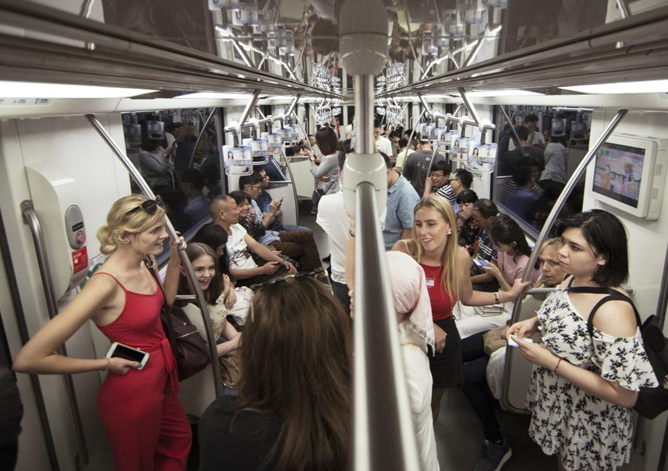 “不該哄(hong)擡價格(ge)的”，中企(qi)自研高(gao)鐵軸承(cheng)後，美歐(ou)沒辦法(fa)卡脖子(zi)了