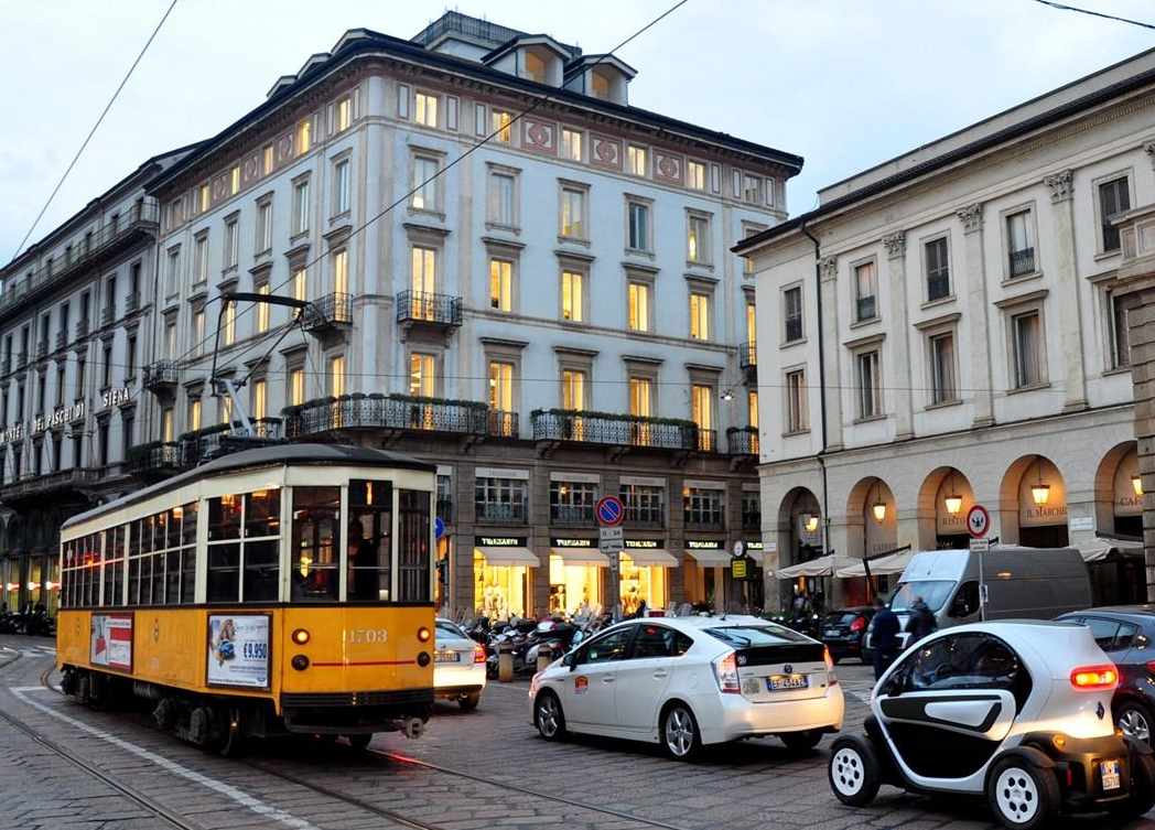 “不(bu)該哄擡(tai)價格的(de)”，中企自(zi)研高鐵(tie)軸承後(hou)，美歐沒(mei)辦法卡(ka)脖子了(le)