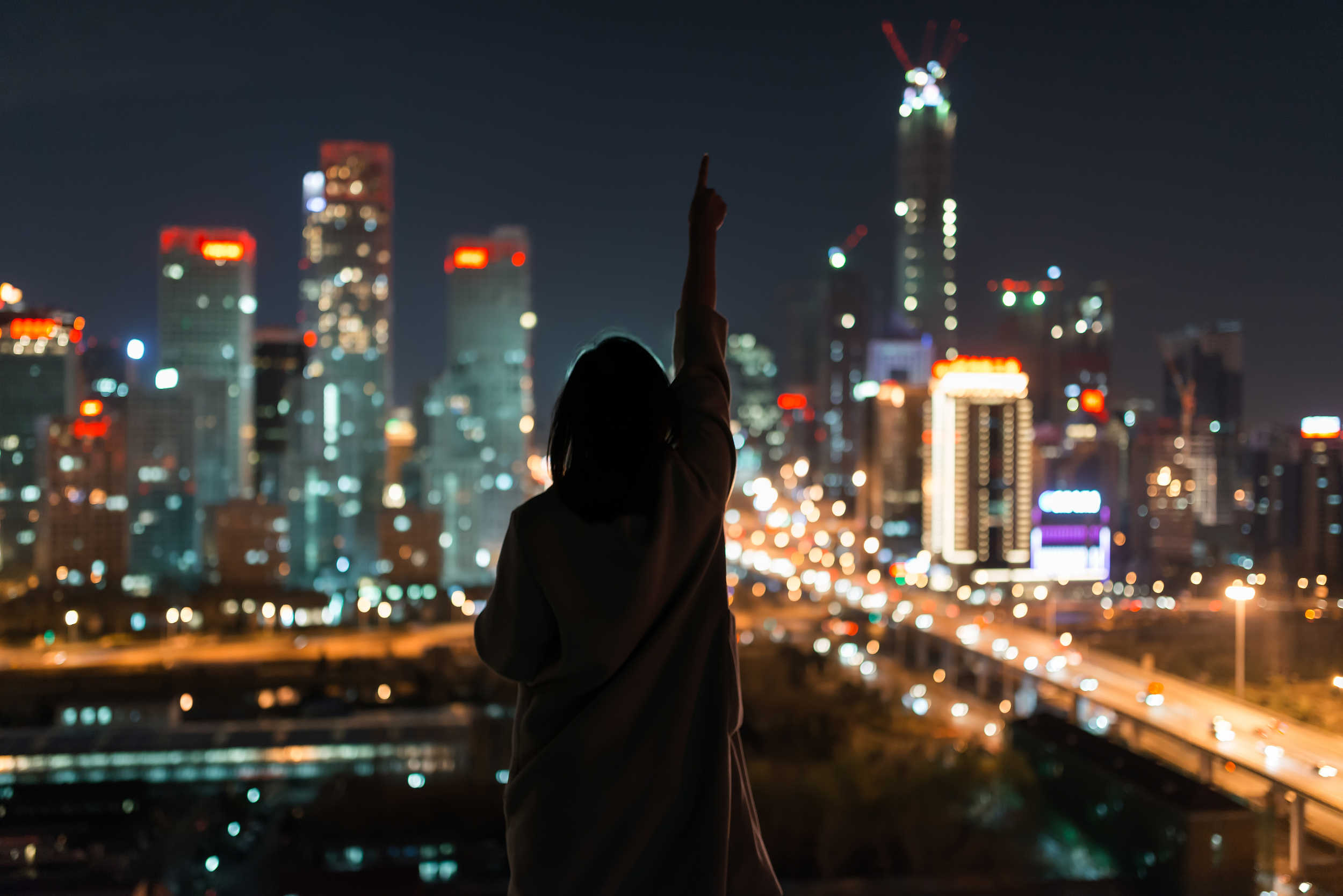 8家媒體2022年(nian)新年獻詞(ci)，哪些語句(ju)戳中了你(ni)？