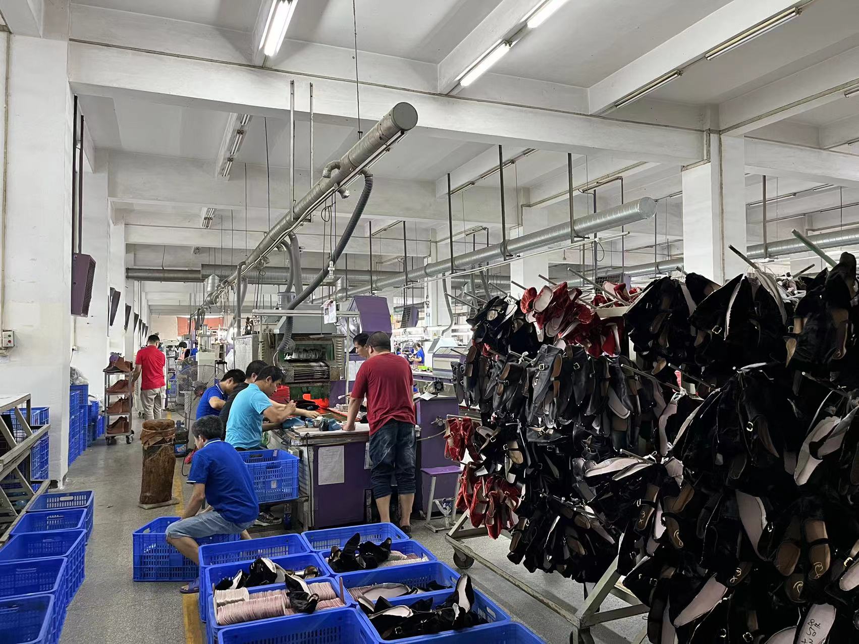 制造(zao)業巡訪|從(cong)東莞到東(dong)南亞,一位(wei)代工者的(de)三國開廠(chang)曆程